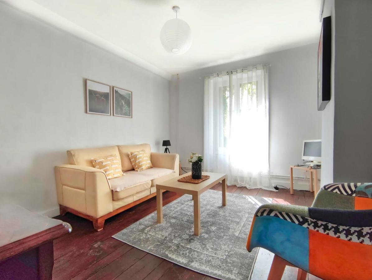 Number 22 - Le Dorat - Apartment 3 With Garden & Free Parking Экстерьер фото